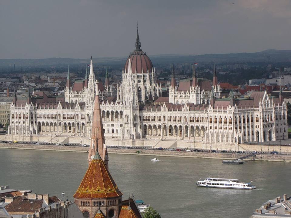 Rapport de Famtours: Prague-Vienne-Budapest/ Vacances Transat