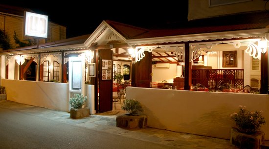 https://www.tripadvisor.com/Restaurant_Review-g147351-d1626611-Reviews-La_Villa_Restaurant-Grand_Case_Saint_Martin_St_Martin_St_Maarten.html