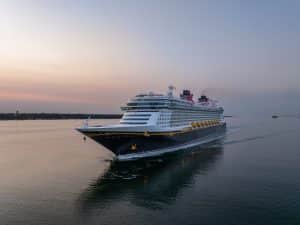 Croisières dans les Caraïbes : quelle compagnie choisir pour votre voyage de rêve ?