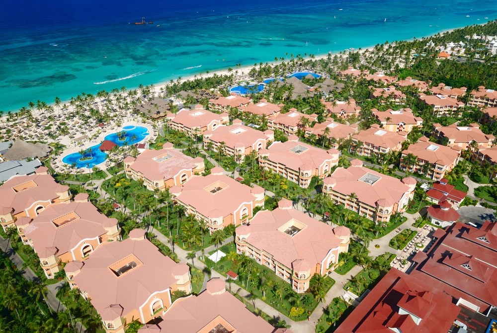 Hôtels 5 étoiles ou hôtels 4 étoiles : que vaut vraiment la différence dans le Sud ?