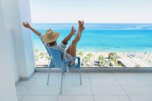 Quand réserver son voyage tout-inclus dans le Sud ? Stratégies, promotions et secrets des grossistes